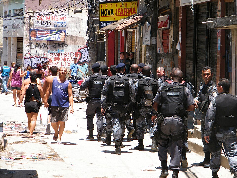 Ação policial no Rio de Janeiro no combate ao crime organizado